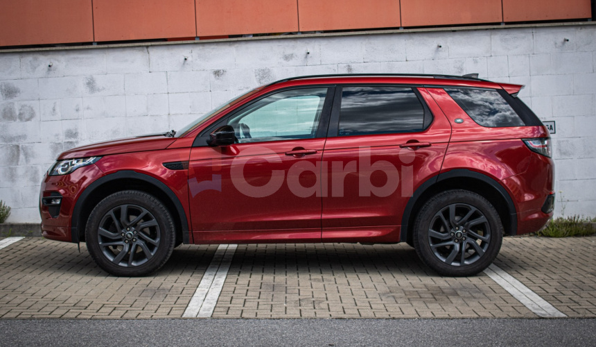 Land Rover Discovery Sport 2.0L TD4 SE R-Dynamic AWD, ACC, Kamera, Lane asist, Po servise