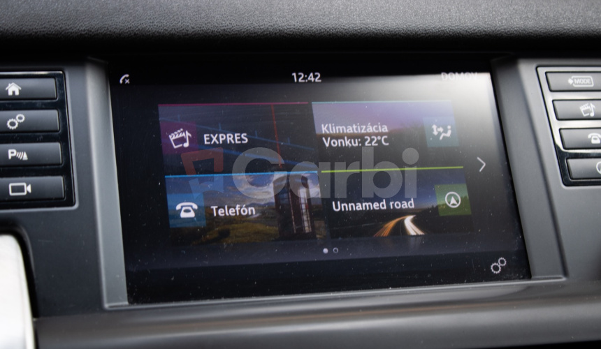 Land Rover Discovery Sport 2.0L TD4 SE R-Dynamic AWD, ACC, Kamera, Lane asist, Po servise