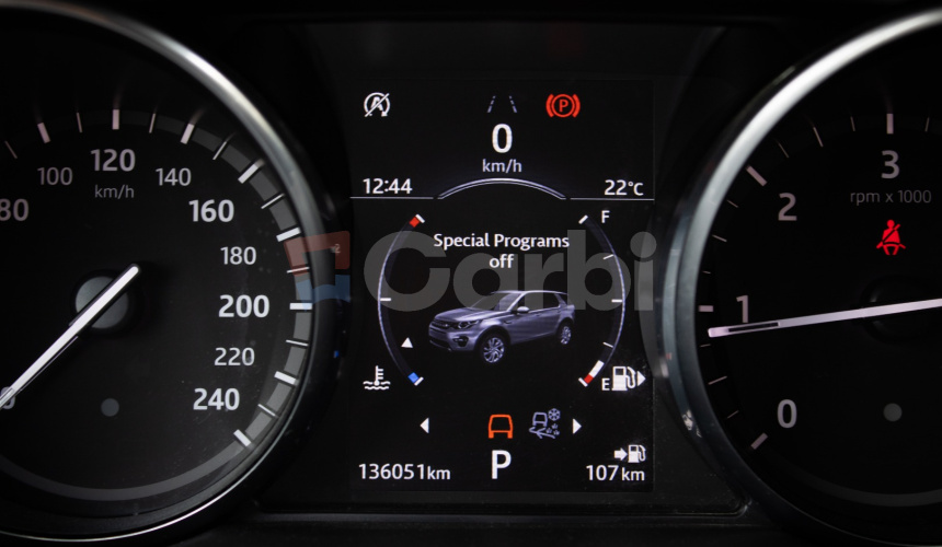 Land Rover Discovery Sport 2.0L TD4 SE R-Dynamic AWD, ACC, Kamera, Lane asist, Po servise