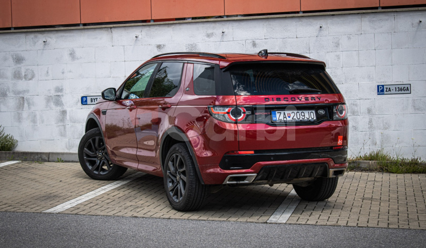 Land Rover Discovery Sport 2.0L TD4 SE R-Dynamic AWD, ACC, Kamera, Lane asist, Po servise