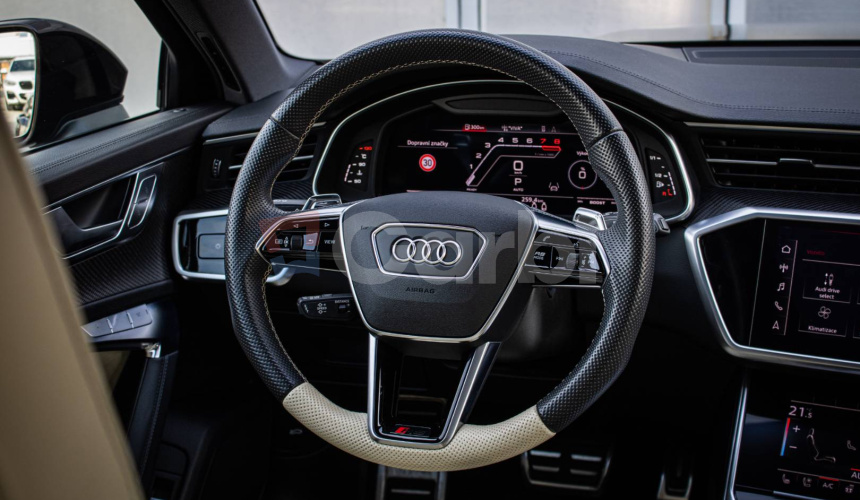 Audi RS6 Avant Nelakovaná, Matrix Laser, Pano, Dynamic Plus Pack, Ceramic, Exclusive