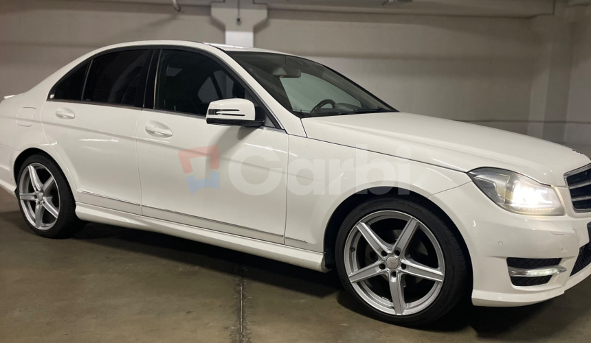Mercedes-Benz C trieda Sedan Mercedes Benz C180 CDI