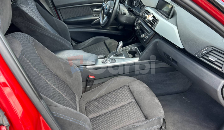 BMW Rad 3 320d xDrive A/T