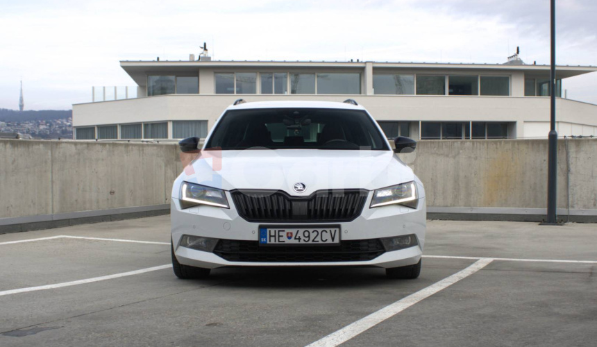 Škoda Superb Combi 2.0 TDI 190k 4x4 Sportline DSG EU6