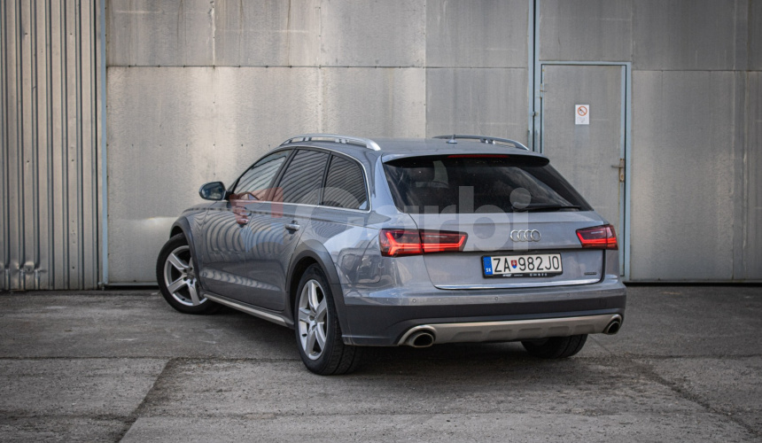 Audi A6 Allroad 3.0 TDI V6 Quattro, Vzduch, 360°kamera, alcantara, DPH