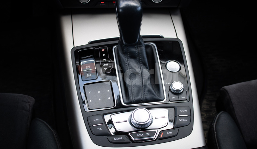 Audi A6 Allroad 3.0 TDI V6 Quattro, Vzduch, 360°kamera, alcantara, DPH