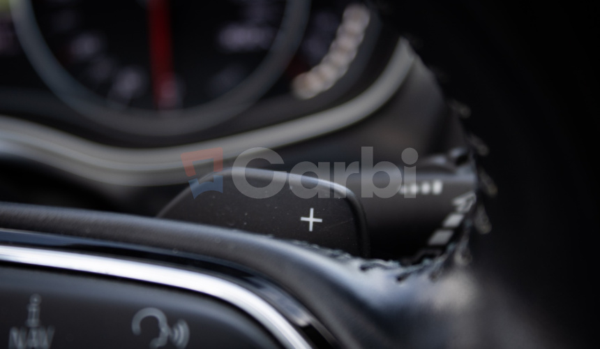 Audi A6 Allroad 3.0 TDI V6 Quattro, Vzduch, 360°kamera, alcantara, DPH