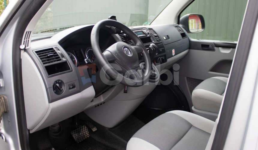 Volkswagen Transporter T5 2.0 TDI 140k KR DSG