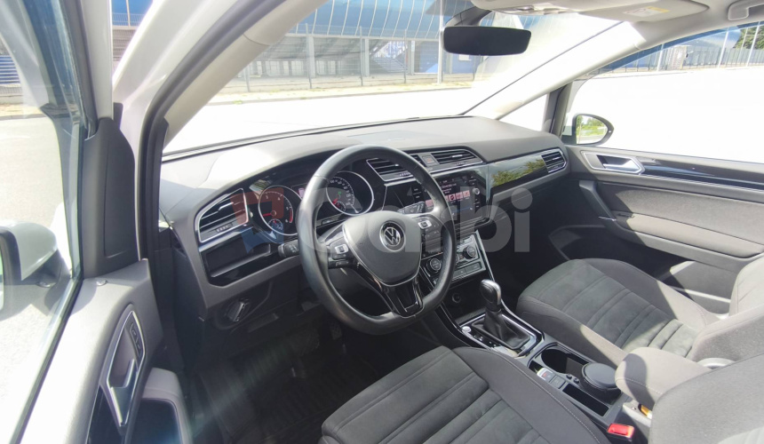 Volkswagen Touran 2.0 TDI SCR 150k Edition Highline DSG