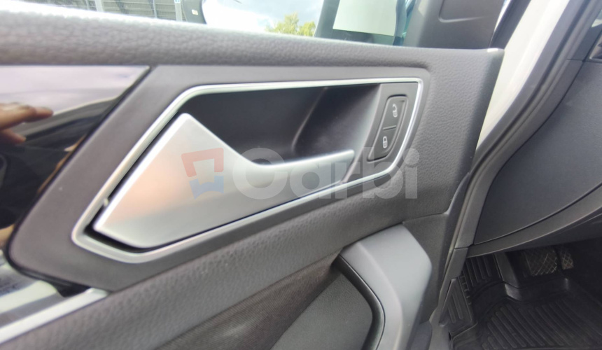 Volkswagen Touran 2.0 TDI SCR 150k Edition Highline DSG