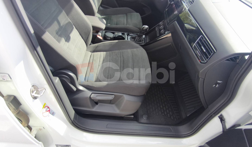 Volkswagen Touran 2.0 TDI SCR 150k Edition Highline DSG