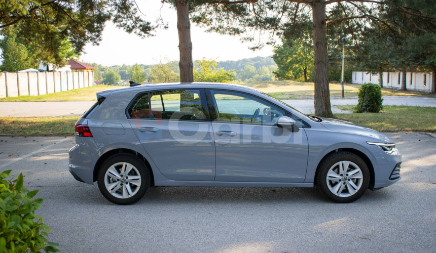 Volkswagen Golf 1.5 TSI ACT Life, 96kW, Slovenské, Odpočet DPH