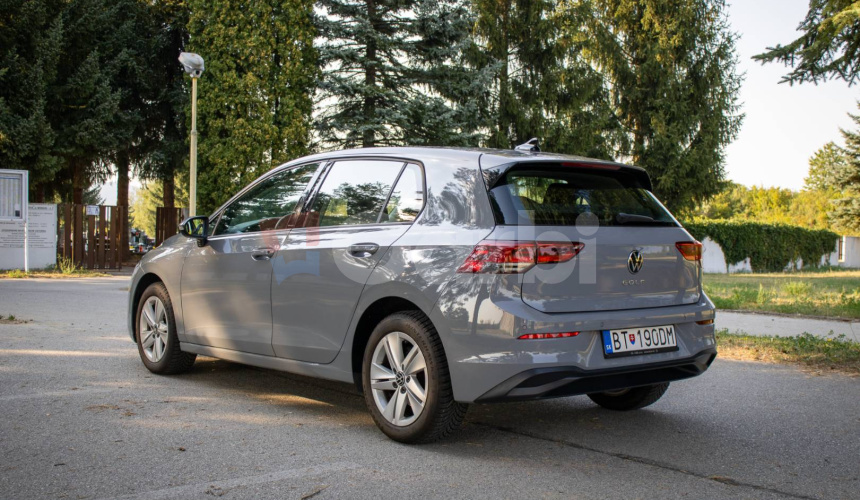 Volkswagen Golf 1.5 TSI ACT Life, 96kW, Slovenské, Odpočet DPH