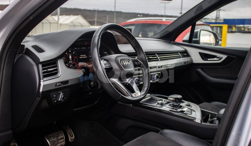 Audi Q7 50 TDI quattro tiptronic S Line - Hybrid