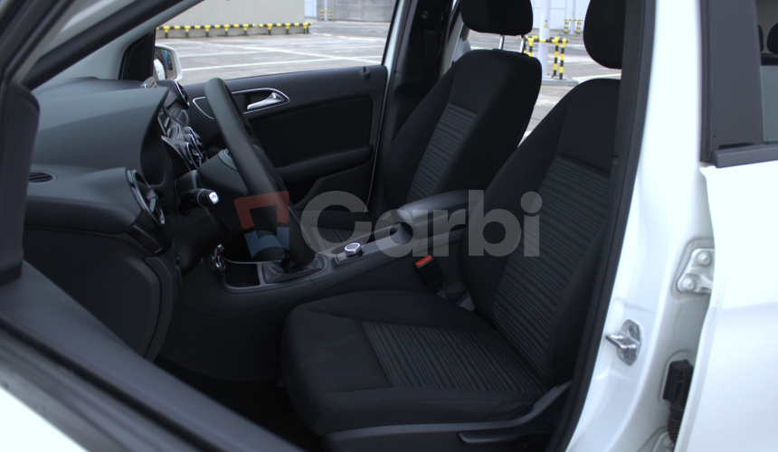 Mercedes-Benz B180, 90kw, MT6