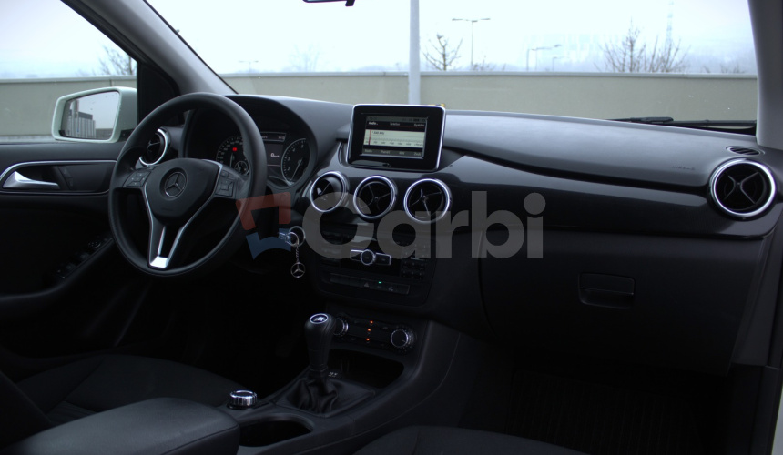 Mercedes-Benz B180, 90kw, MT6