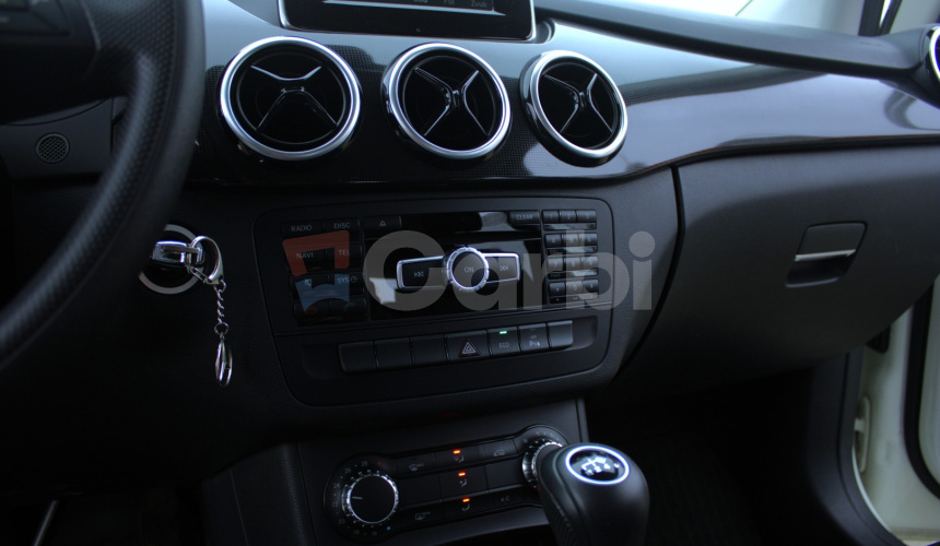 Mercedes-Benz B180, 90kw, MT6