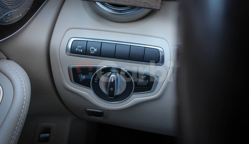 Mercedes-Benz GLC Kupé 220d 4MATIC A/T