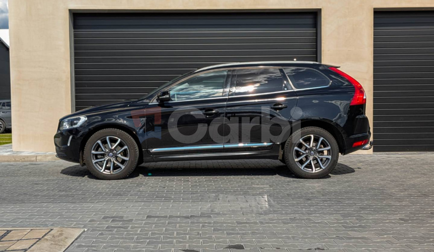 Volvo XC60 D4 2.4L Drive-E Summum Geartronic AWD