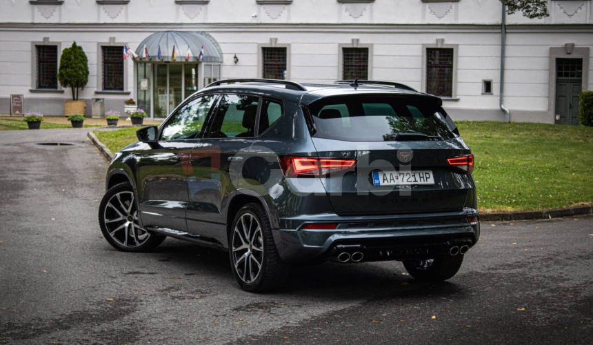 Cupra Ateca 2.0 TSI DSG 4Drive, Nelakované, Ambient, Vyhrievané čelné, Asistenti, DPH