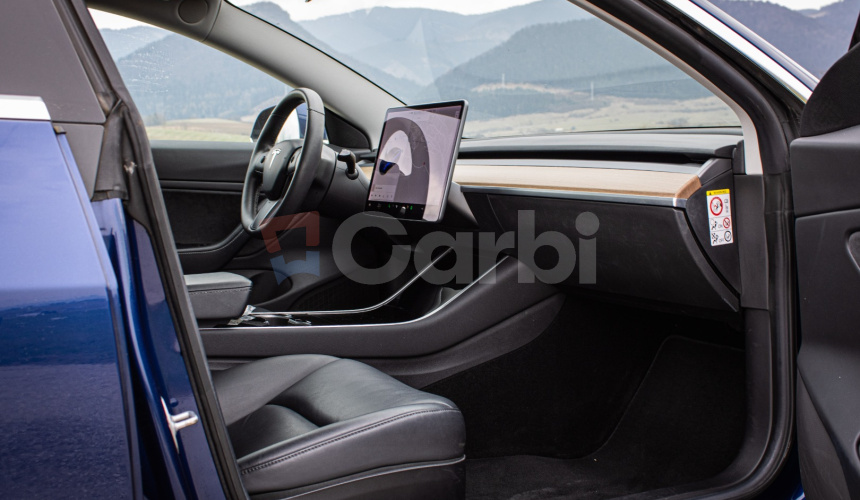 Tesla Model 3 Long Range, Premium Sound, Ťažné, Deep Blue Met, po servise, DPH