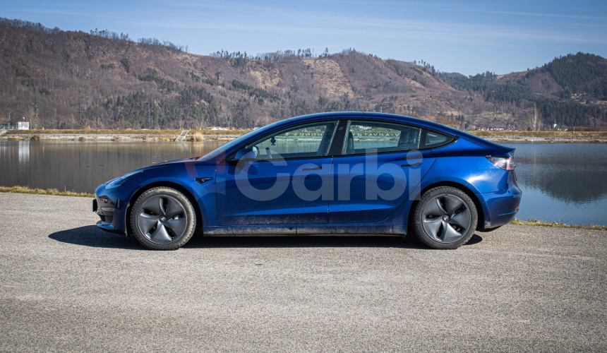 Tesla Model 3 Long Range, Premium Sound, Ťažné, Deep Blue Met, po servise, DPH