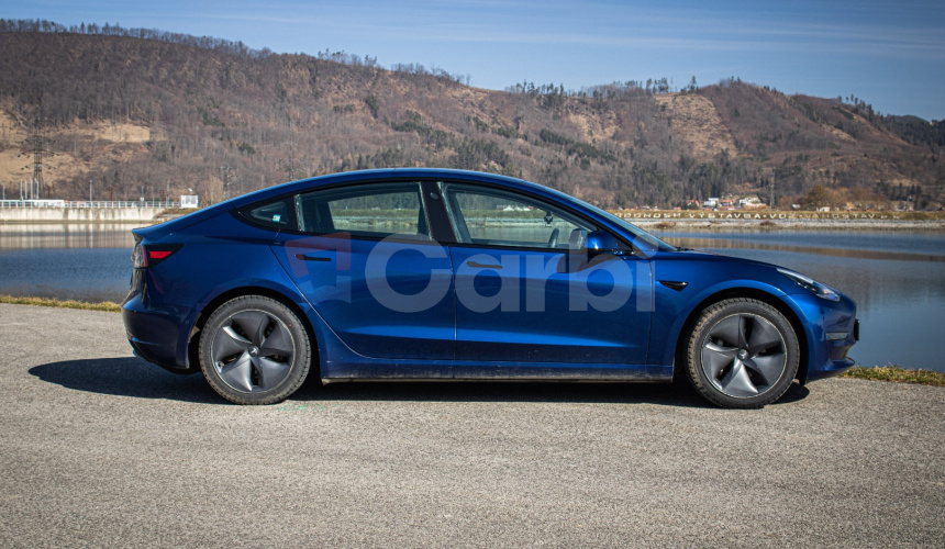 Tesla Model 3 Long Range, Premium Sound, Ťažné, Deep Blue Met, po servise, DPH
