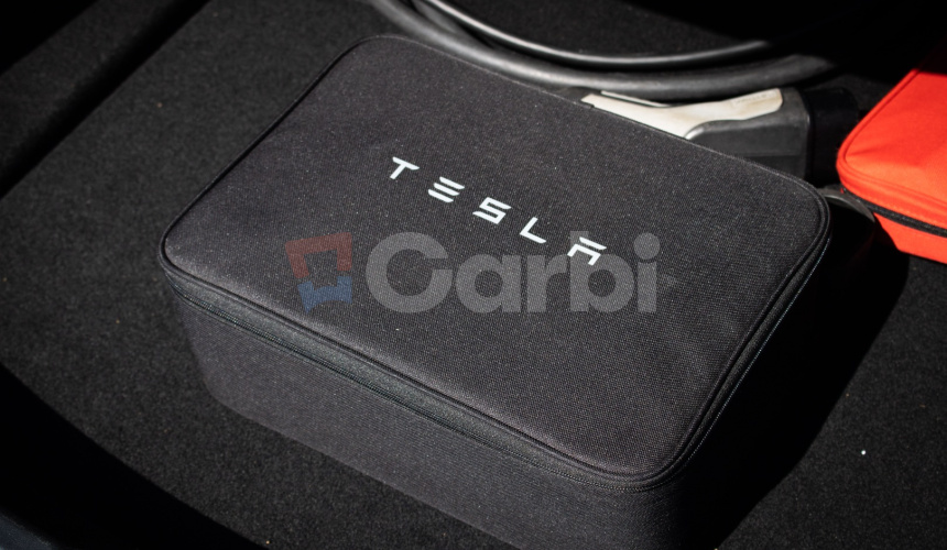 Tesla Model 3 Long Range, Premium Sound, Ťažné, Deep Blue Met, po servise, DPH