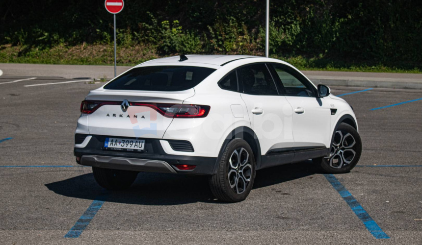 Renault Arkana 1.3 TCe 140 mHEV Techno EDC