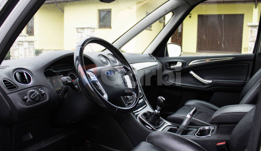 Ford Galaxy 2.2 TDCi DPF 200k Titanium