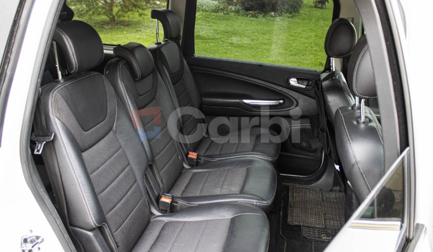 Ford Galaxy 2.2 TDCi DPF 200k Titanium