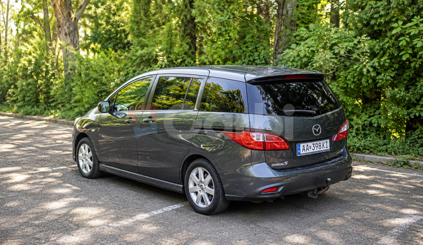 Mazda 5