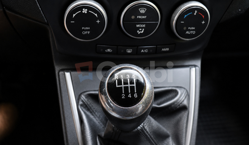 Mazda 5