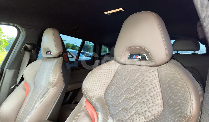 BMW X4 M Competition x-Drive 375kW Individual Toronto Red