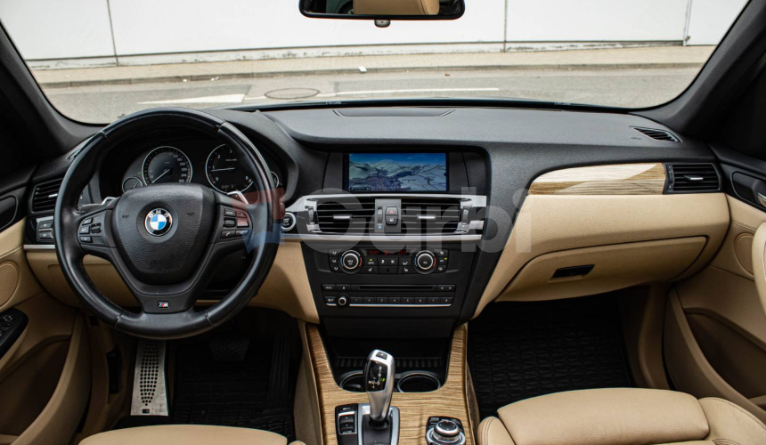 BMW X3 xDrive 20D 135kW A/T M packet, Kamera, Panorama, el. ťažné