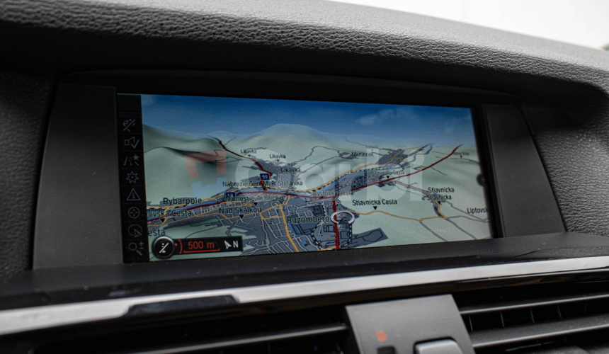 BMW X3 xDrive 20D 135kW A/T M packet, Kamera, Panorama, el. ťažné