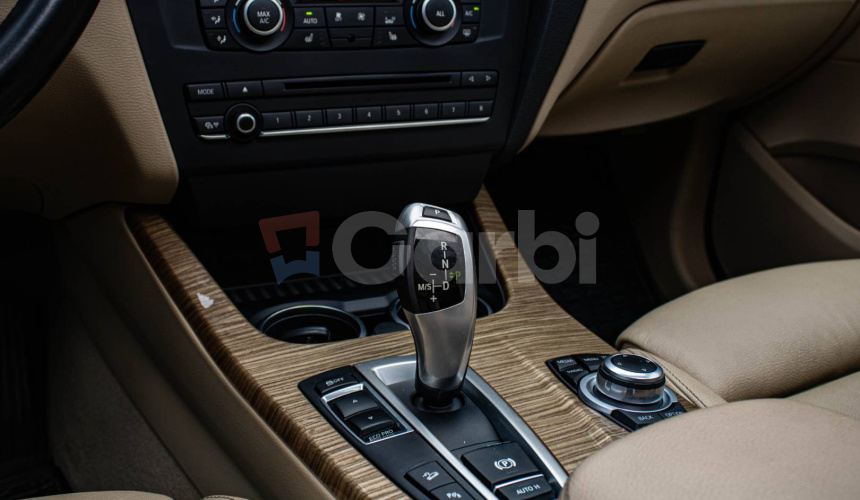 BMW X3 xDrive 20D 135kW A/T M packet, Kamera, Panorama, el. ťažné