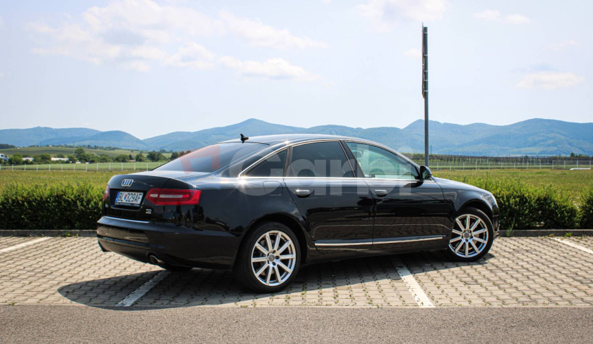 Audi A6 3.0 TDI quattro tiptronic