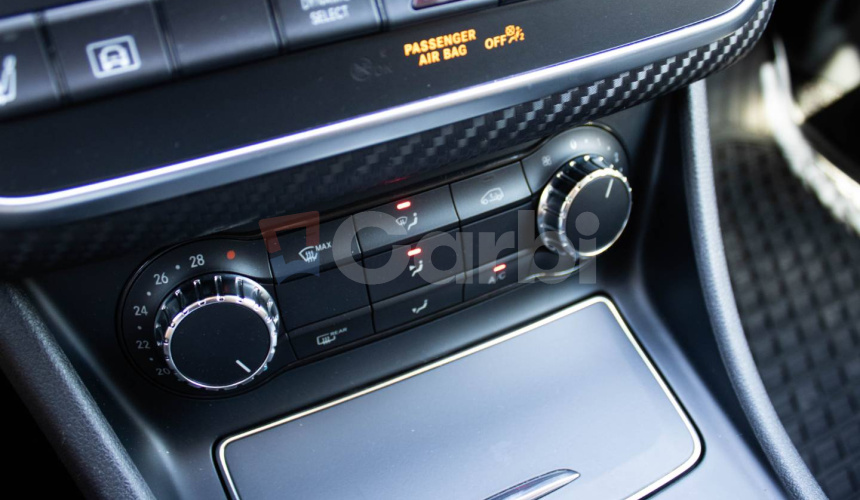 Mercedes-Benz GLA 200 d 4MATIC A/T