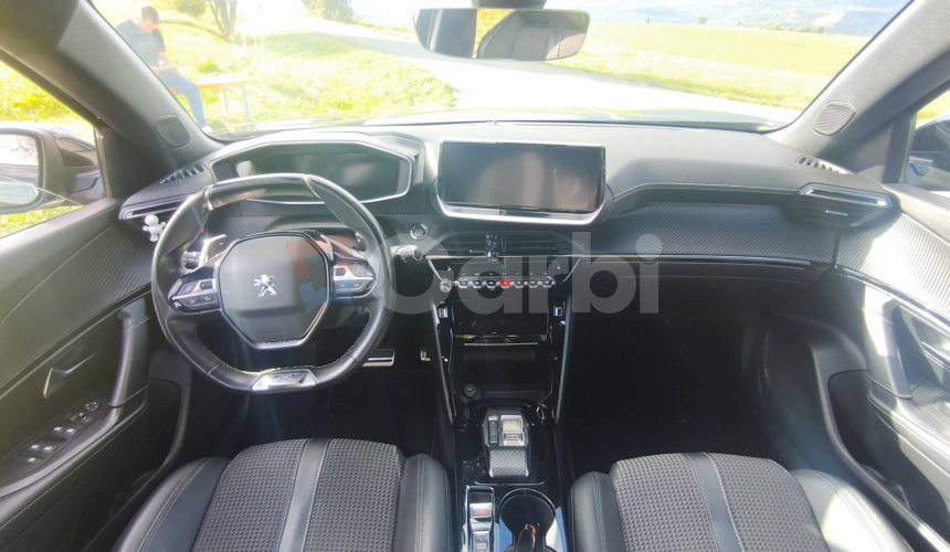 Peugeot 2008 1.5 BlueHDi 130 GT EAT8