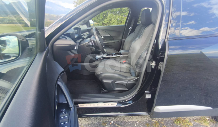 Peugeot 2008 1.5 BlueHDi 130 GT EAT8