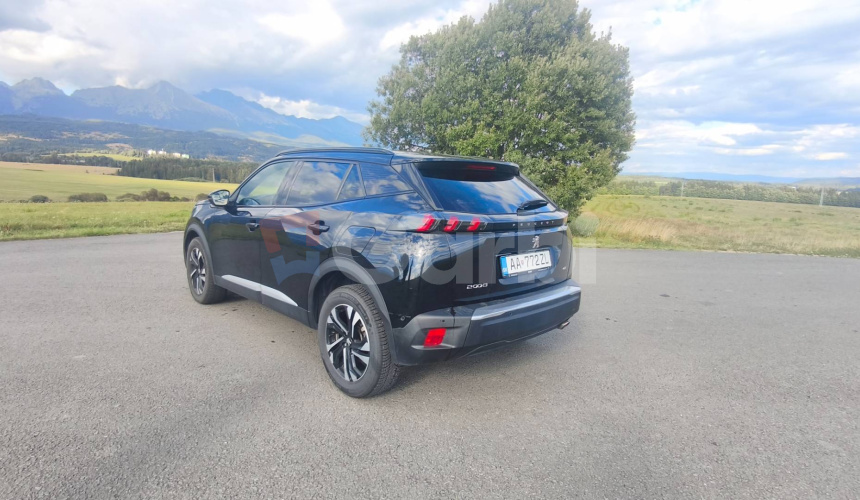Peugeot 2008 1.5 BlueHDi 130 GT EAT8