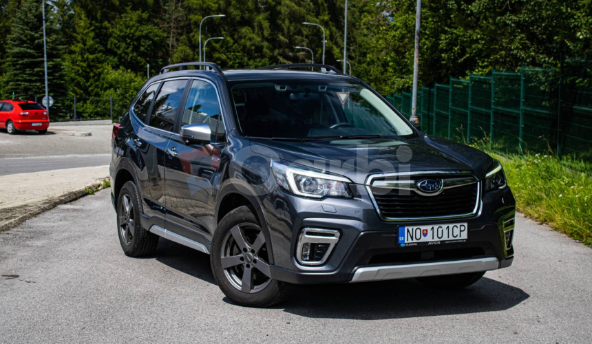 Subaru Forester 2.0i-S e-Boxer MHEV Style Lineartronic