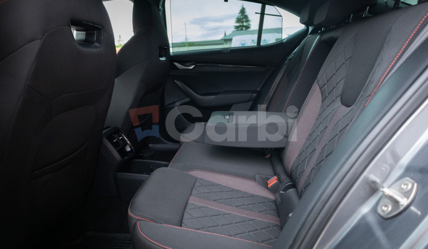 Škoda Octavia RS Liftback 2.0 TSI