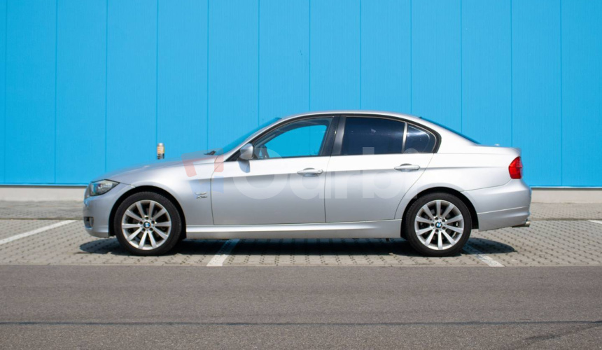BMW Rad 3 320d xDrive A/T
