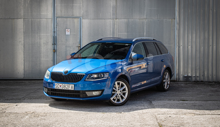 Škoda Octavia Combi 2.0 TDI 4x4 DSG Style 135kW, Bixenon, Polokoža