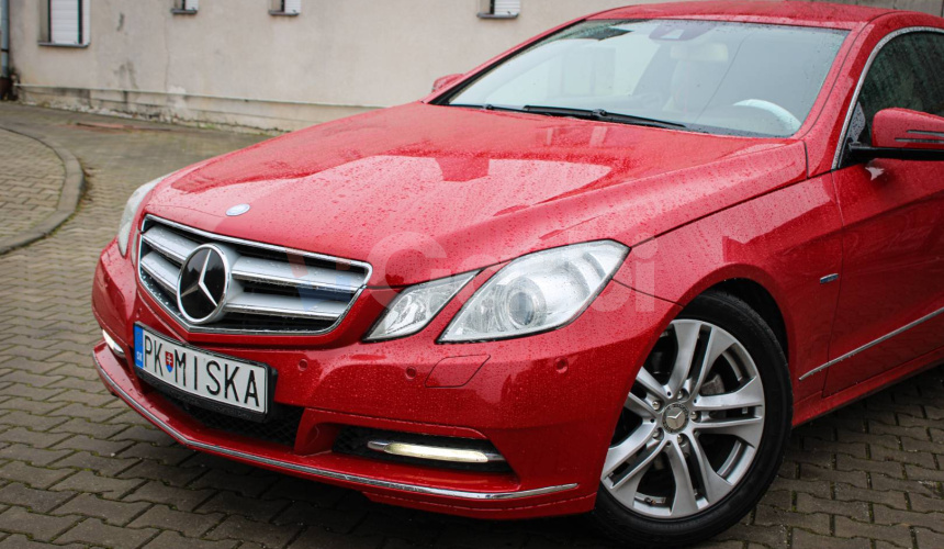 Mercedes-Benz E trieda Kupé 200 BlueEFFICIENCY 7G