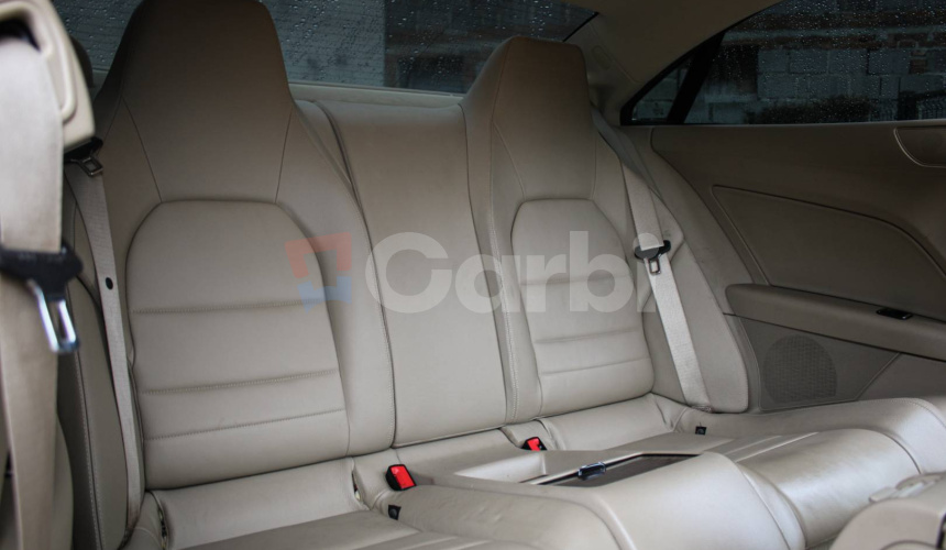 Mercedes-Benz E trieda Kupé 200 BlueEFFICIENCY 7G