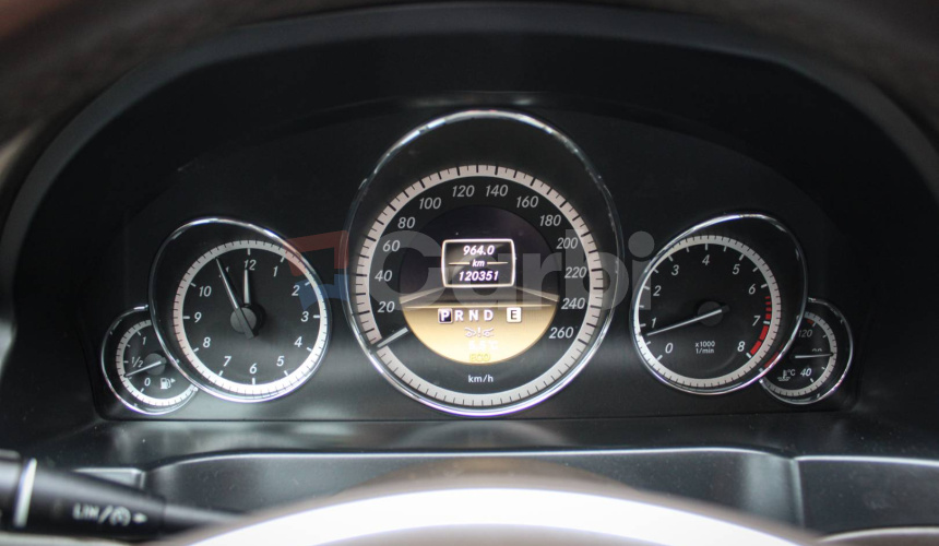 Mercedes-Benz E trieda Kupé 200 BlueEFFICIENCY 7G