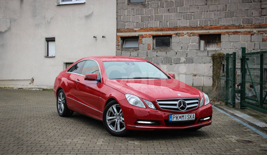 Mercedes-Benz E trieda Kupé 200 BlueEFFICIENCY 7G